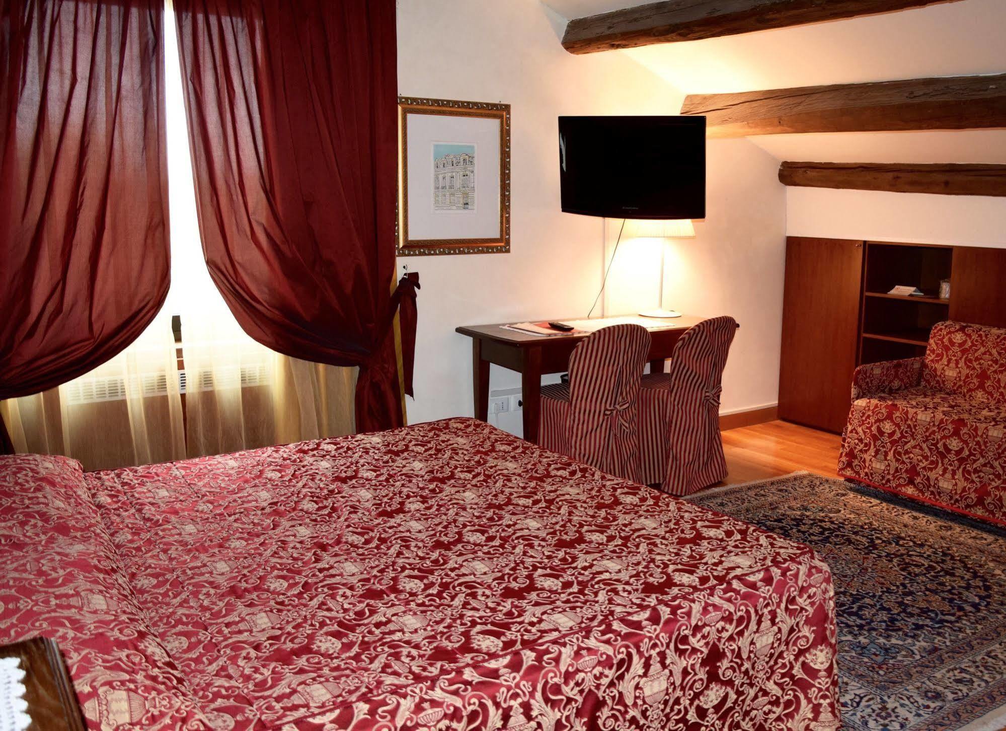 Hotel La Torre Moie Екстер'єр фото